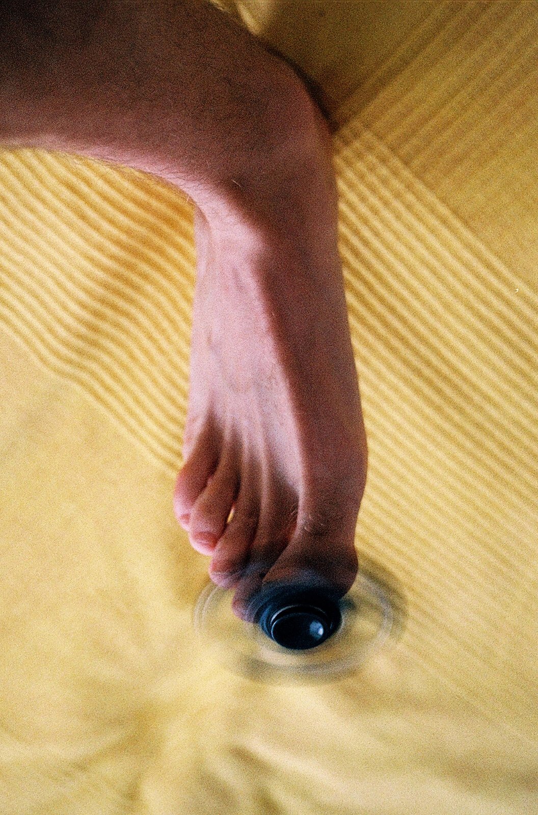 My_boyfriend_is_an_alien-Nazarova_Daria-yogurt_magazine-013