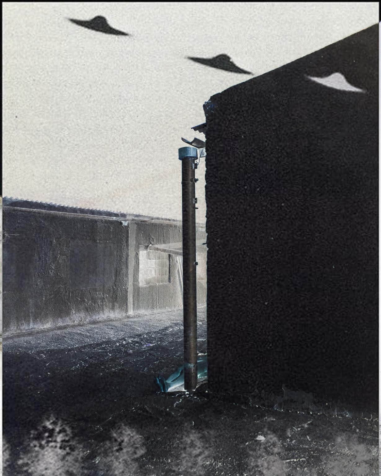 Fundamental space explorations of naked singulari_Sergey-Melnitchenko_Yogurt- Magazine11