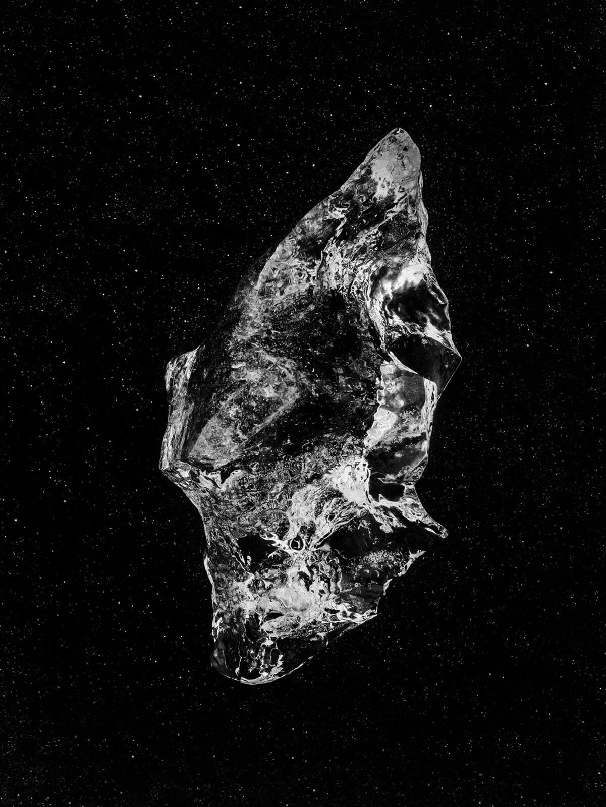 05-2.M.O.O.N._Sandrine-Elberg_Yogurt-Magazine