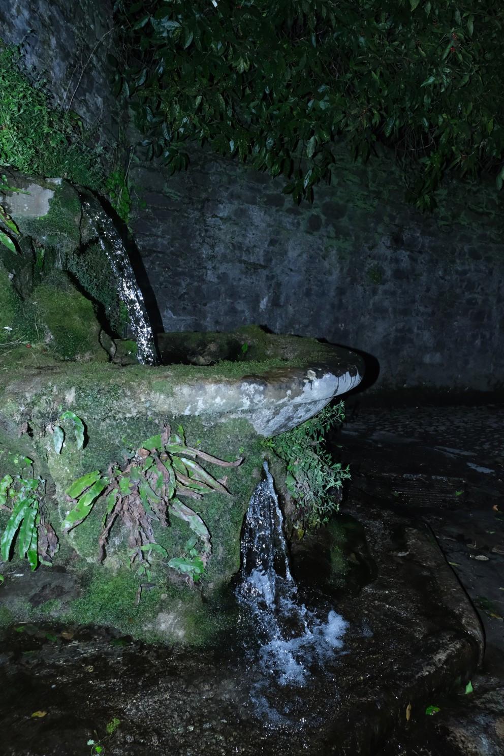 04TobairFountainDSCF5578