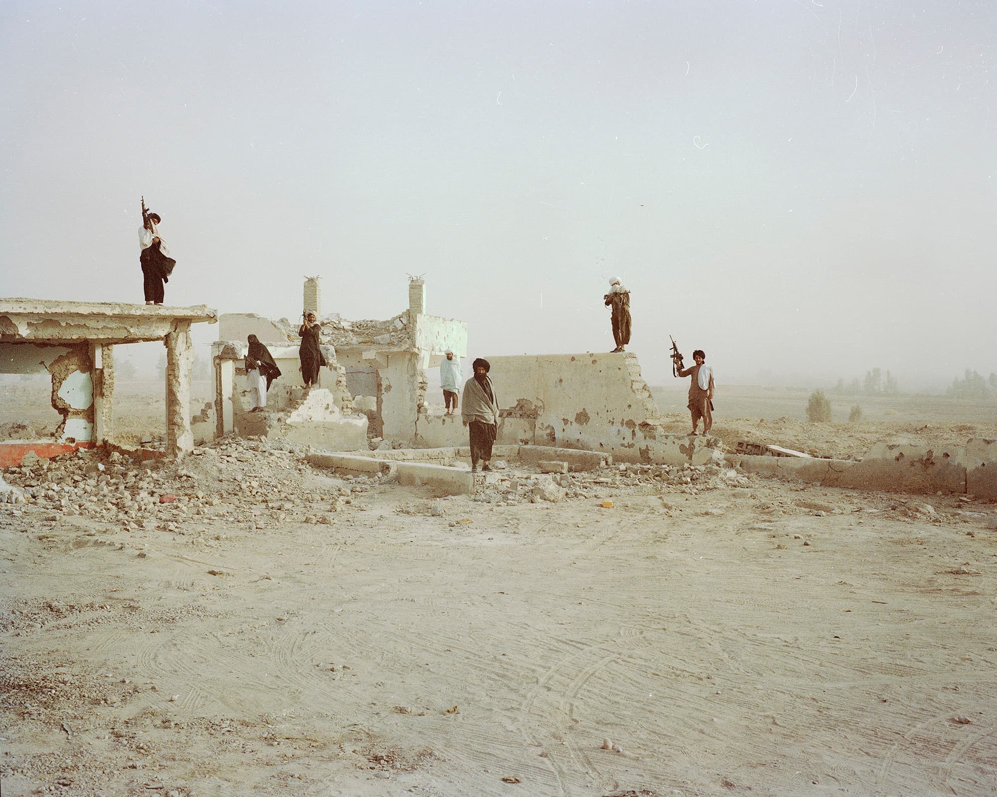 Staring_into_the_Abyss_HashemShakeri_yogurtmagazine_14