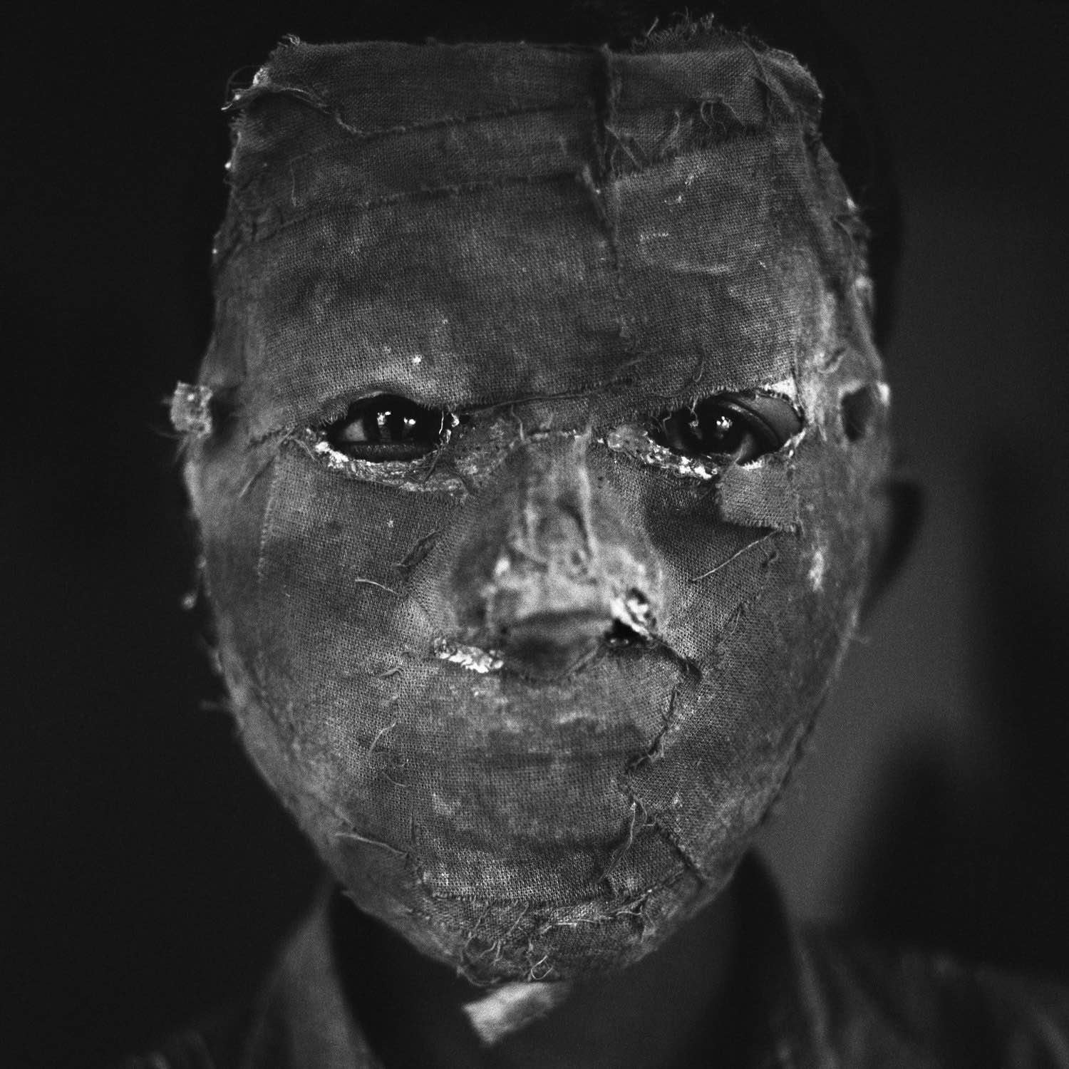Dravidian-Catharsis_Yannick-Cormier_Yogurt-magazine_17