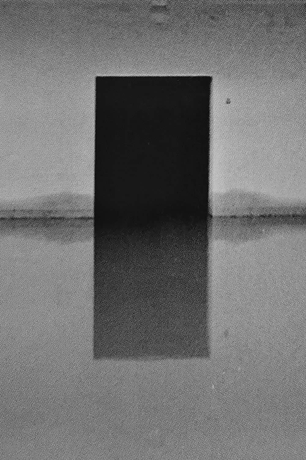 The-line-of-water_-Sara-Palmieri_Yogurt-magazine_06-280kb